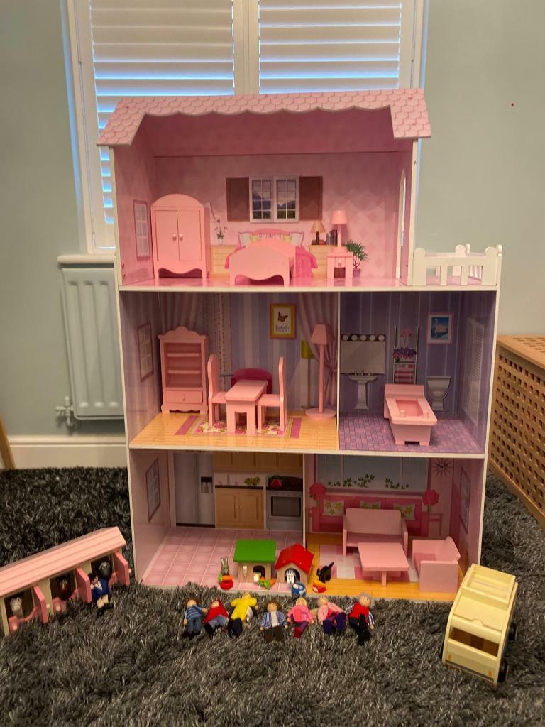gumtree dolls house furniture